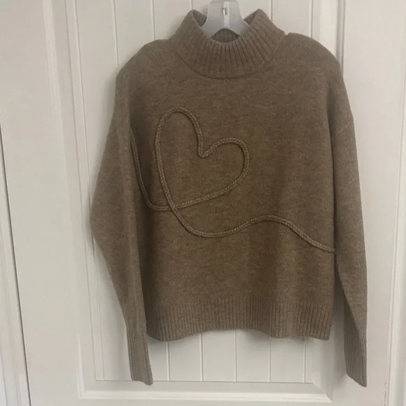 RW & CO Taupe Embroidered Heart Sweater - Picture 2 of 10